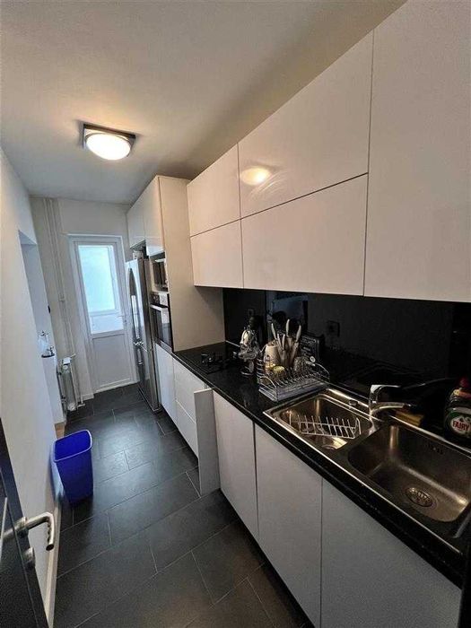 Дава се под наем Тристаен апартамент в Пловдив, Гагарин - 85 кв.м за 418.2 € - Снимка #8