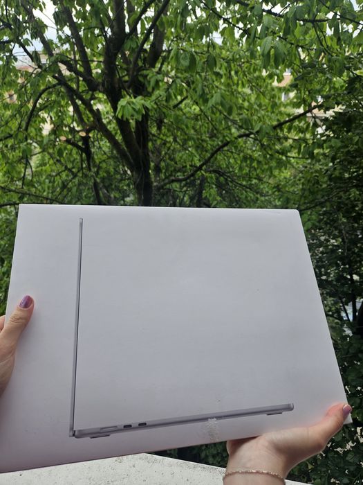MacBook Air 15" M4 chip SIGILAT