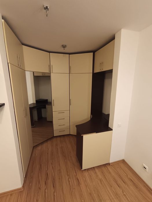 Închiriez garsoniera confort 1 sporit