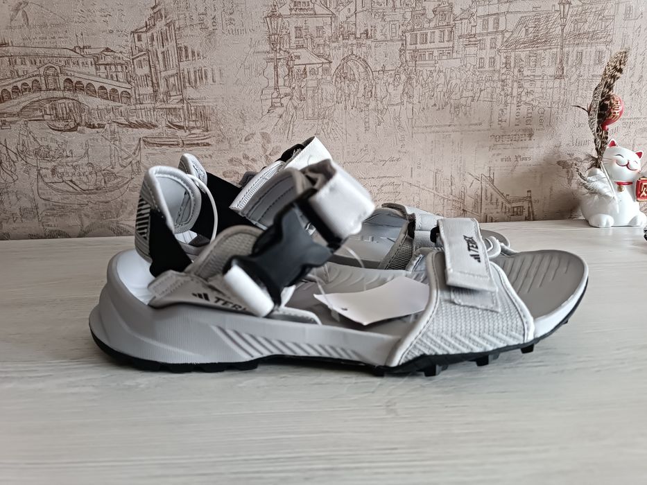 Оригинальные сандали adidas