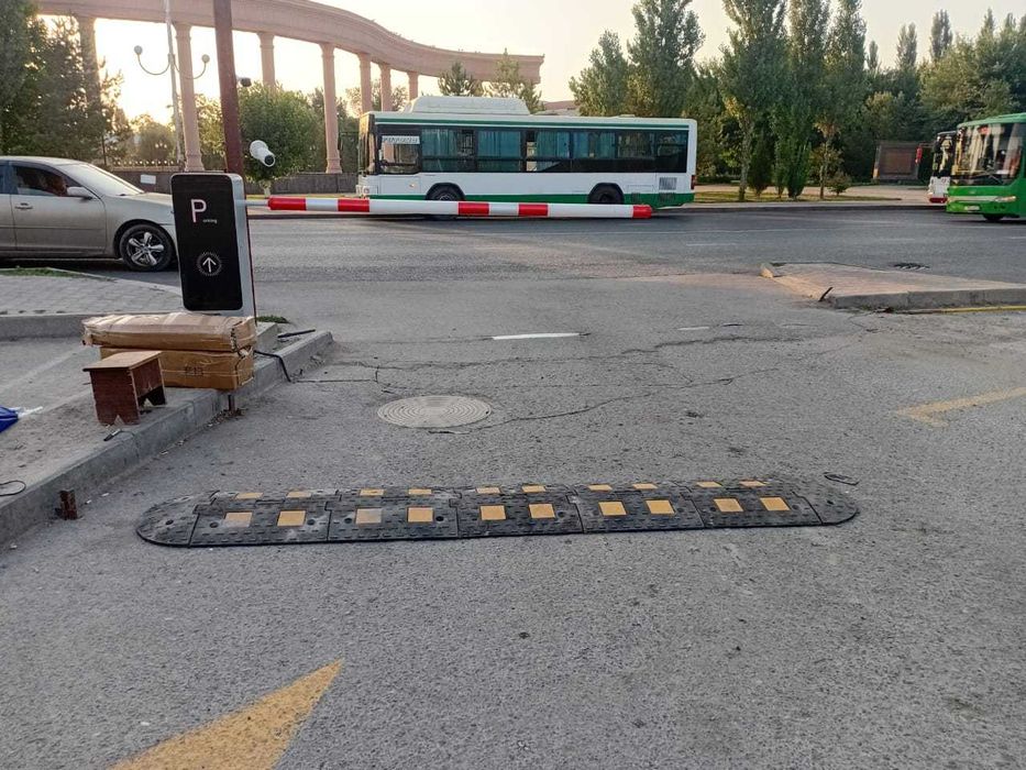 Шлагбаум для двора и частных территории