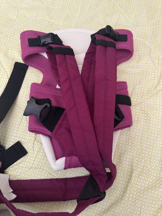 Продается переноска-кенгуру от Chicco