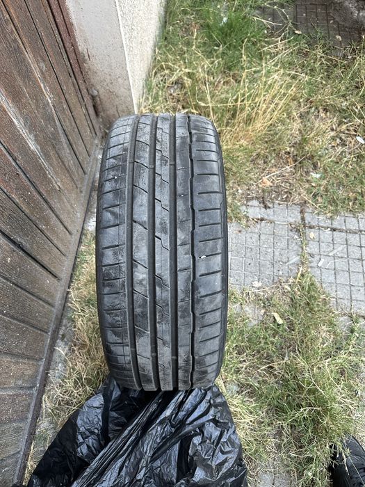 Hankook RFT RSC  Ventus 225/45/18