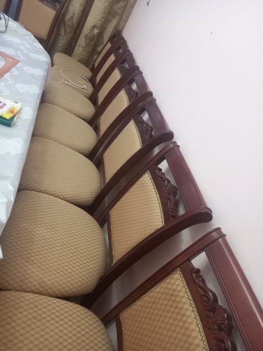 Продам качественные стулья