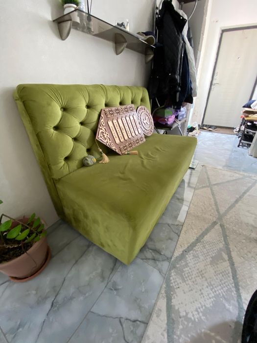 Диван в отличном состаяние