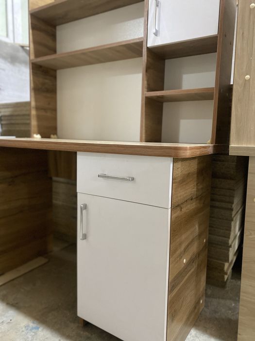 Письменный стол парта