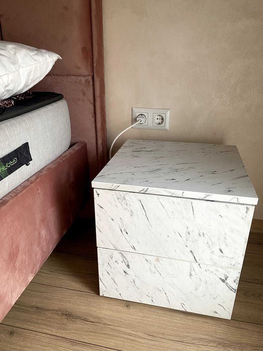 Конзолни шкафчета за огледало, подарък нощно шкафче