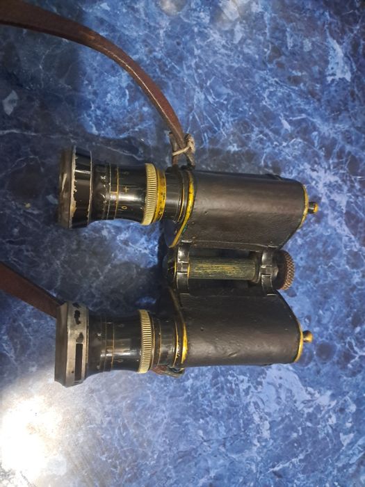 Vând binoclu militar din primul război mondial