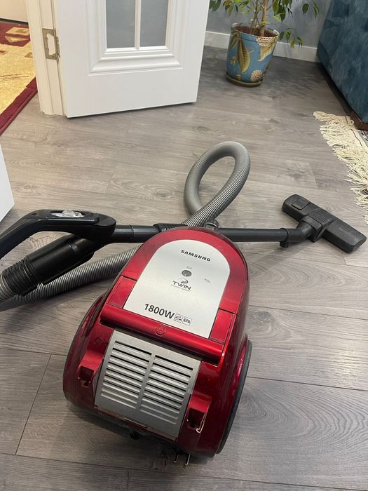 Продам пылесос самсунг