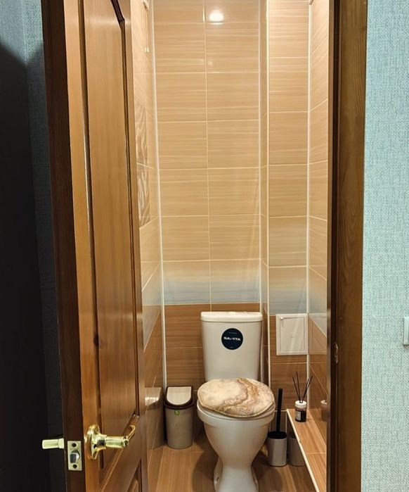 Продам 3 комн район Ажара