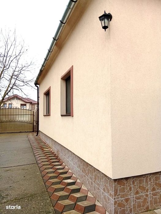 Casa de vanzare in Sagu