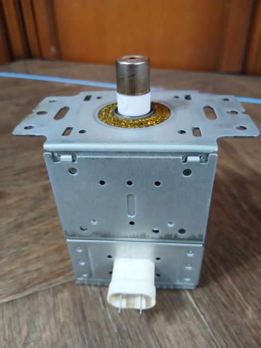 Magnetron 2M213   09B ptr.LG. MS2042DB/00
