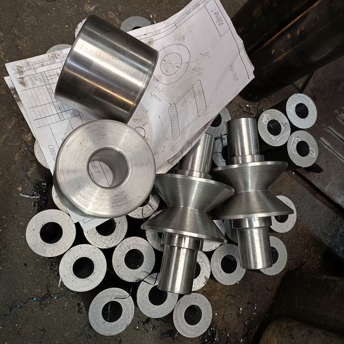 Токарные работы.