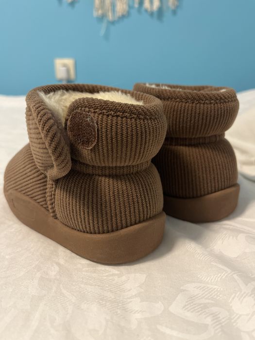 Детски ботушки апрески 25 номер