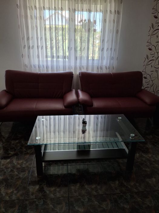 Vand set 3 canapele pret 2000 ron