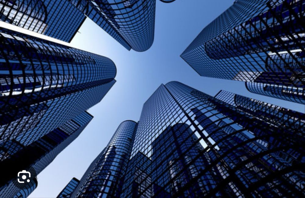 Первая линия комерческая здания