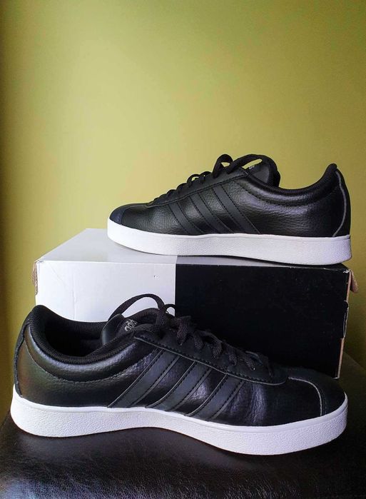 Маратонки Adidas