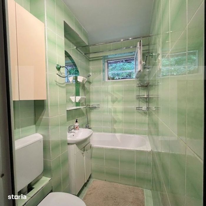 Apartament de 2 camere, parter,  zona Primaverii