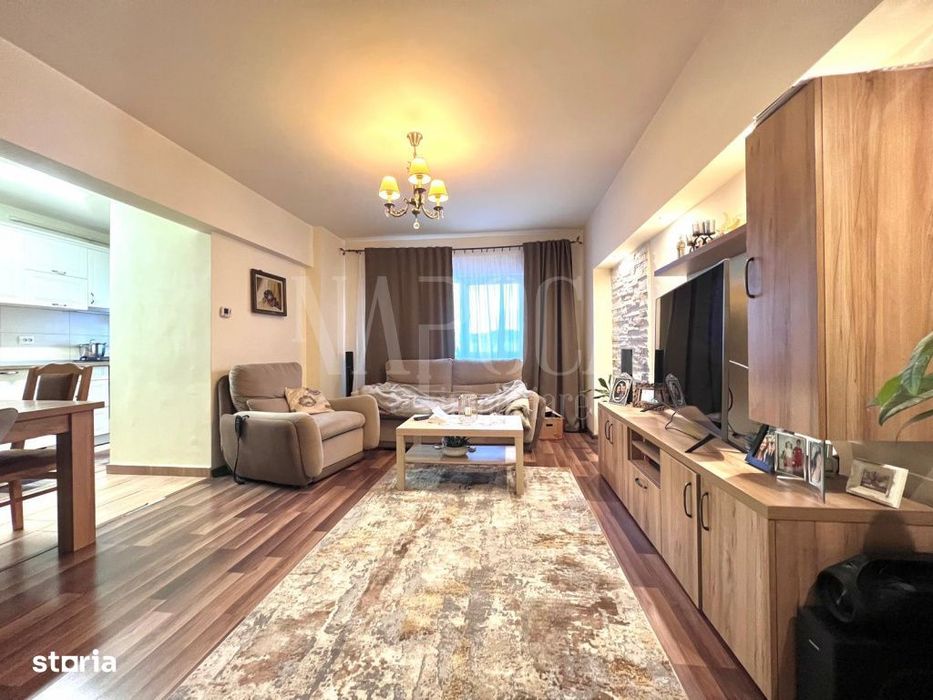 Apartament 4 camere de vanzare in Manastur, Cluj Napoca — fotografia 1