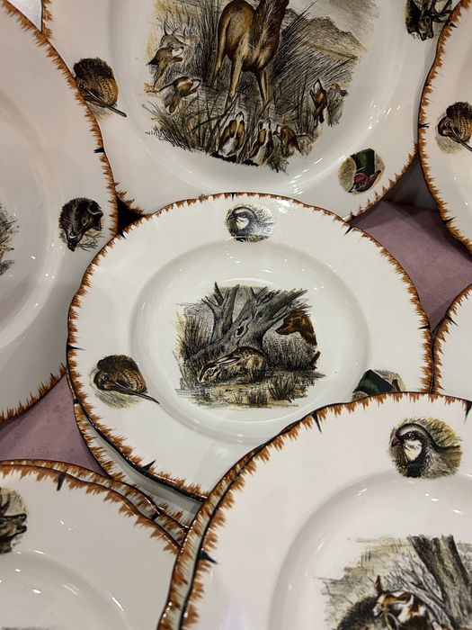 Майолика , френски чинии