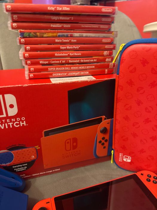 Nintendo Switch editie limitata Mario Ted Blue edition