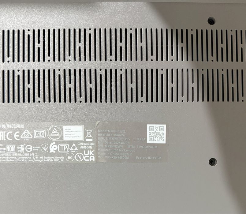 Laptop Lenovo IdeaPad 1