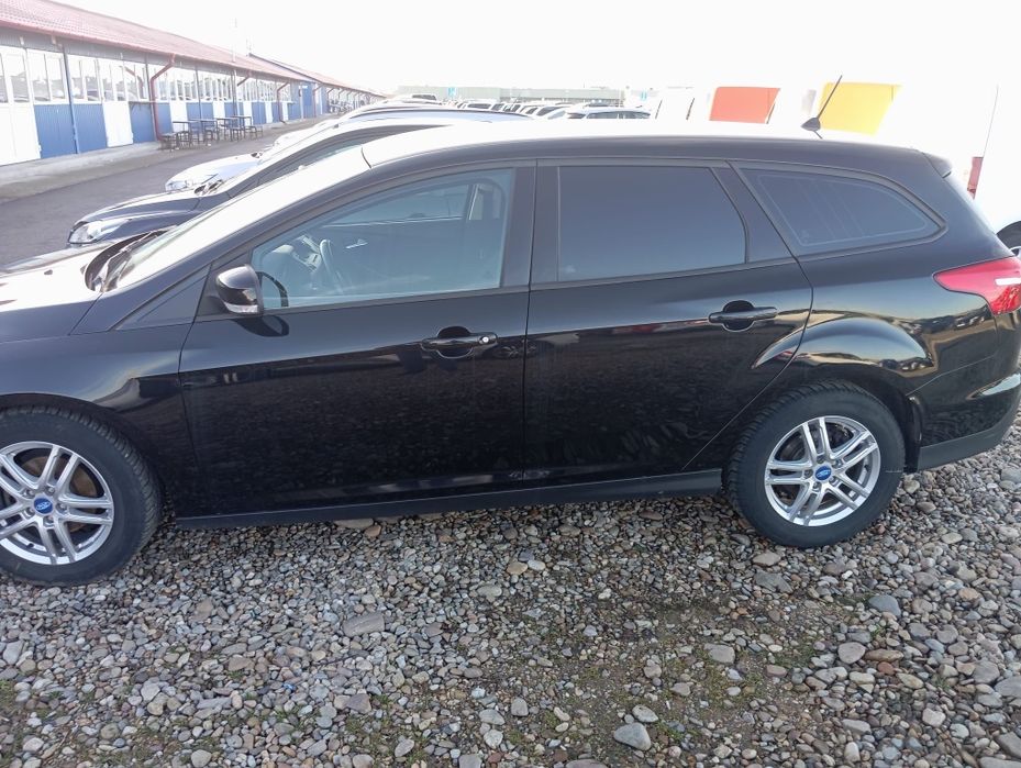 Vând Ford focus diesel