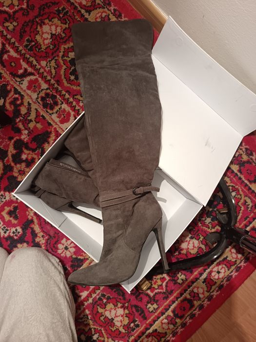 Продам ботфорты шикарные