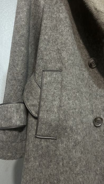 Продам женское пальто