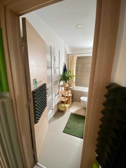 Proprietar 2 camere modern, complet mobilat, loc parcare,gata de mutat