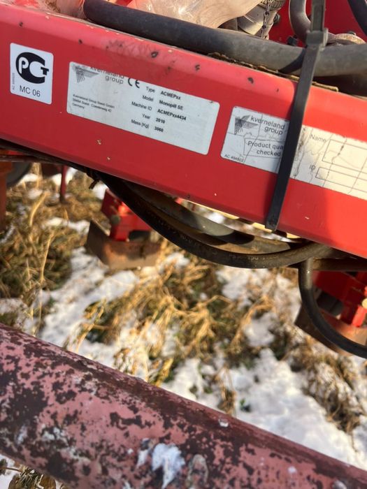 Продам сеялку МОНОПИЛ 18 ряда