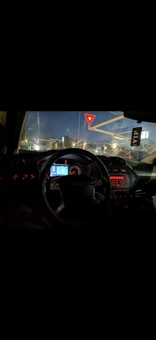 Ford mondeo MK4 2.0 Benzina