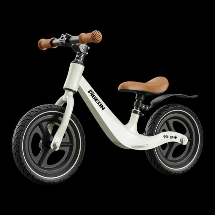 В продаже беговелы для детей