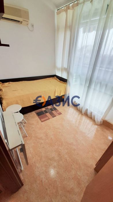 Продава се Двустаен апартамент в к.к. Слънчев бряг - 60 кв.м за 604 €/кв.м - Снимка #2