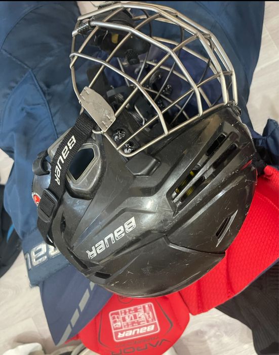 Bauer шлем хоккейный