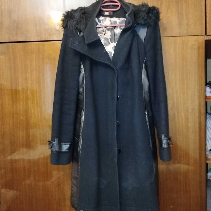 Елегантно дамско палто