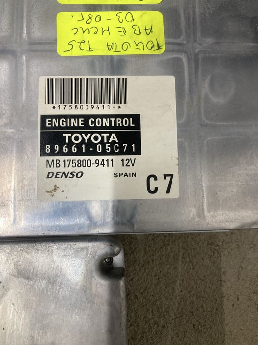 Компютър/ Компютри за тойота avensis T25/аvensis 2.0D4D/2.2D-CAT 03-08