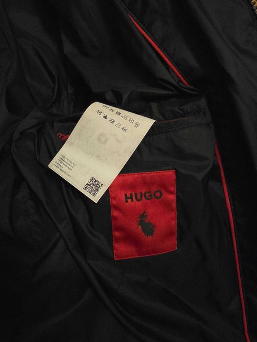 Продавам пухено яке Hugo