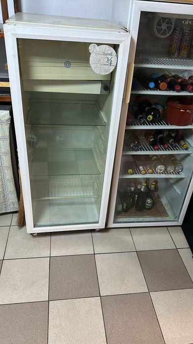 Vand racitor in perfectă stare de funcționare.