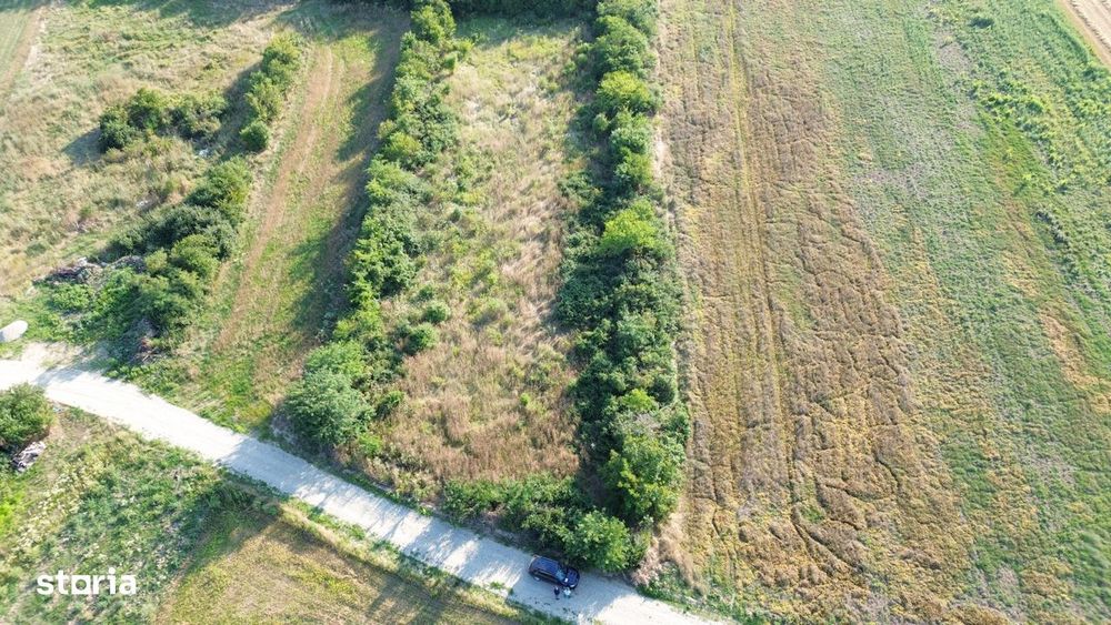 teren dubla deschidere in Peris la 100 m de utilitati, ideal investiti