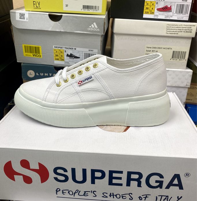 Дамски обувки Superga White-Gold НАМАЛЕНИ