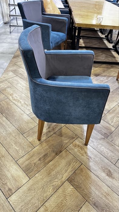 Стулья мягкие 60 шт