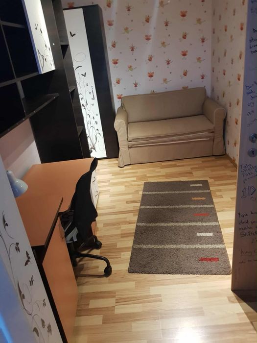 Inchiriez apartament cu 2 camere, zona Vest OMV