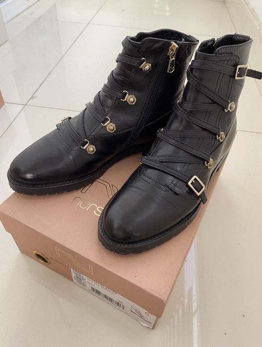 Продам ботинки, полусапожки Nursace.