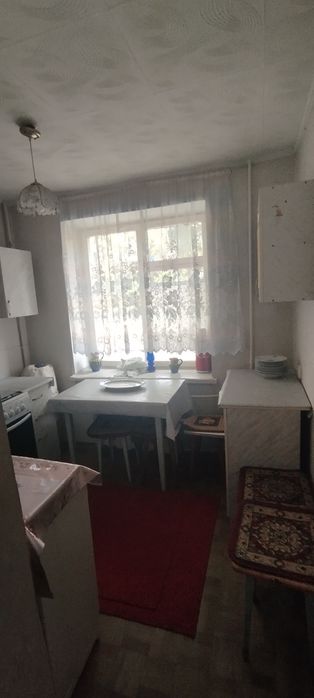 продам двухкомнатную квартиру