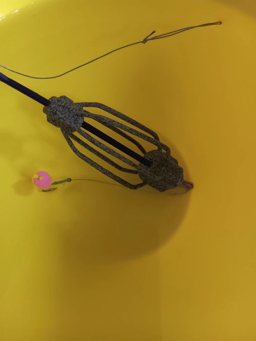 10 monturi crap,cu momitor+2 riguri cadouu