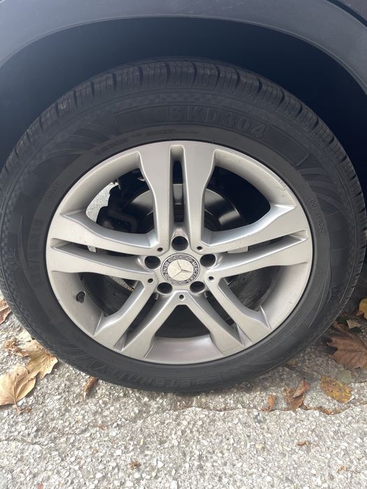 Запазени всесезонни гуми 235/55/R18