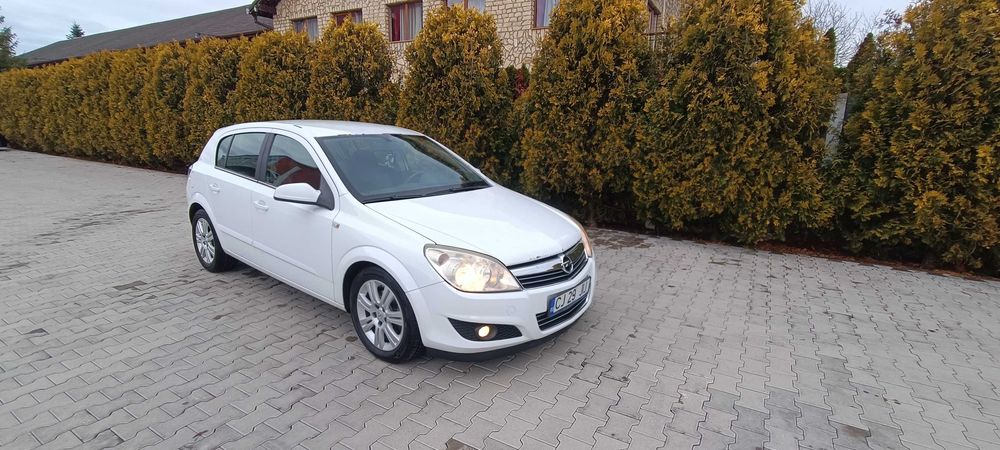 Vând Opel Astra H Unic Proprietar! Echipare Cosmo.