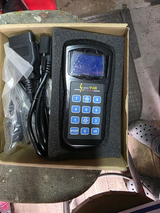 Super VAG K +CAN  OBD2 инструмент за автомобилна диагностика,