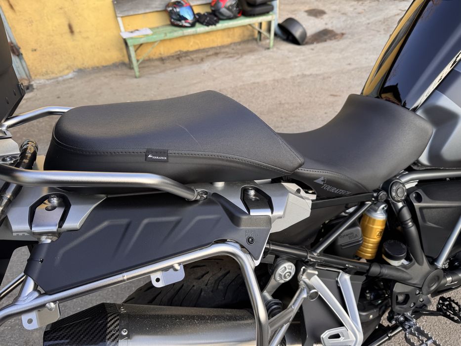 Седалки за BMW R1200/1250GS